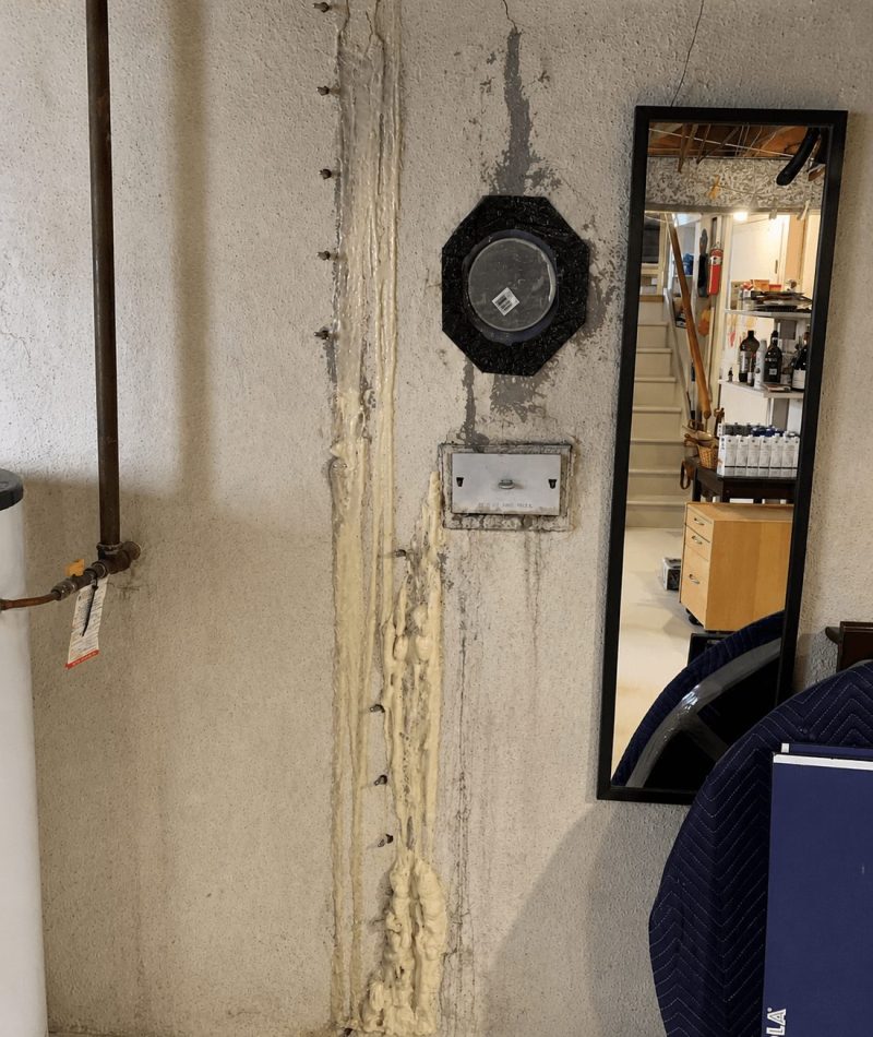 Professional foundation crack sealing process in basement Gravenhurst Professional foundation crack sealing process in basement Gravenhurst