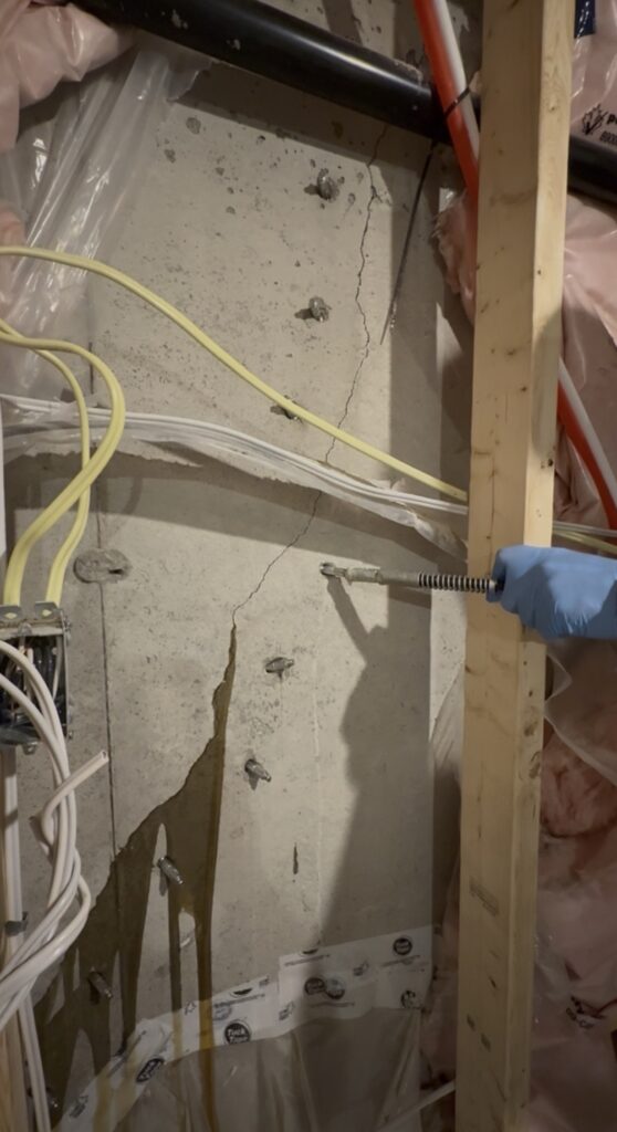 Polyurethane Crack Injection